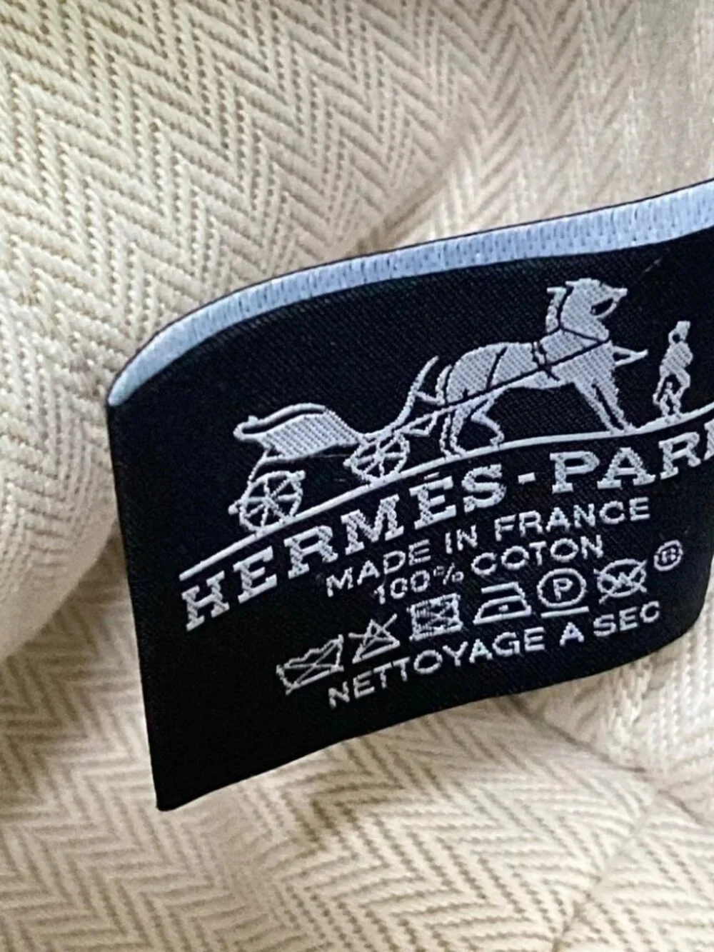 HERMES Natural Cotton None Pouch